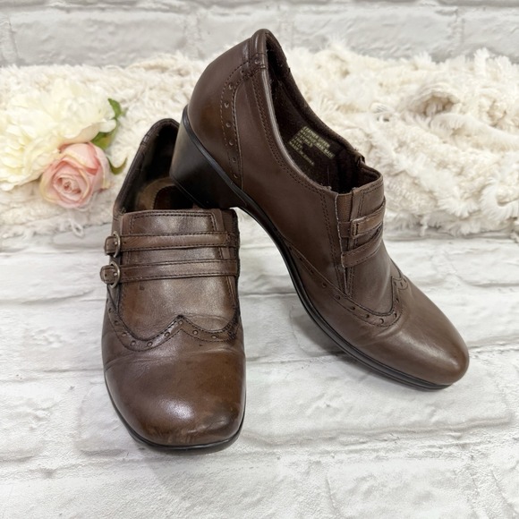 Earth Shoes - Earth Origins Carma 5 Women's 10M Brown Leather Wingtip Mary Jane Slip On Heels